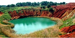 Otranto - lago di bauxite