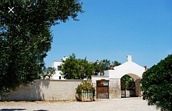 Masseria montetirena strada prov.le Porto Cesareo- Leverano 7x82 68 - 73045 Leverano - tel368 364 8062